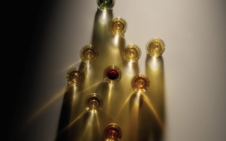 Dry Oil Perfume Mist - Myth main image 1
