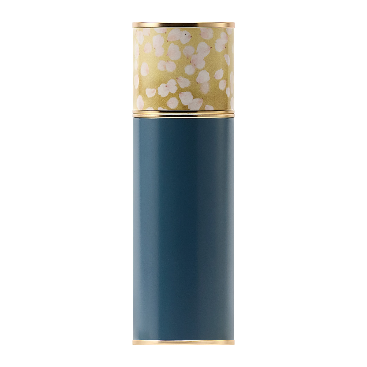 PFG00135_000PCE_Essentials Care Eau de Parfum Travel Case_Renewal_01